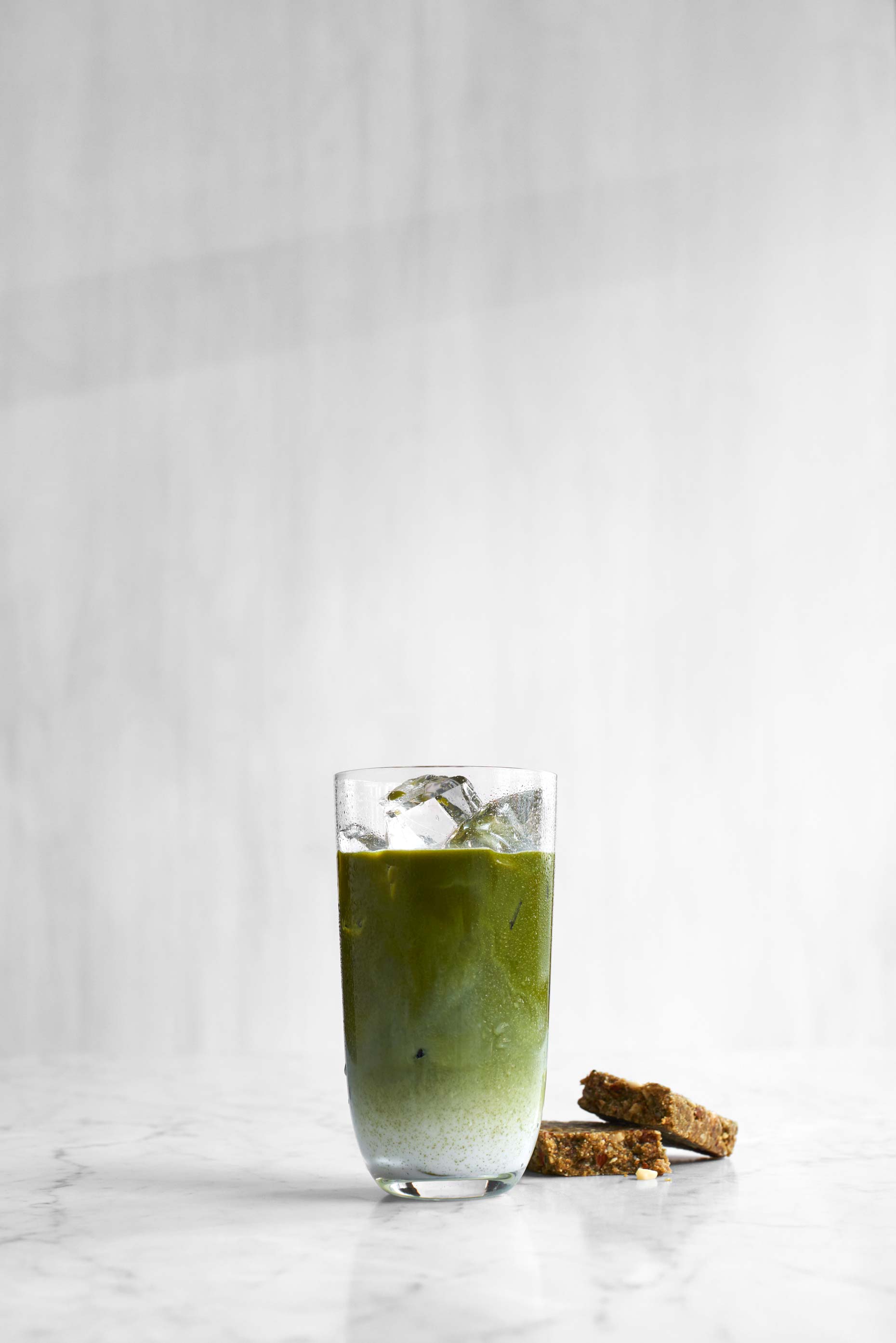 Green pear and kiwi smoothie photographed by Food Photographer Adrian Mueller New York
