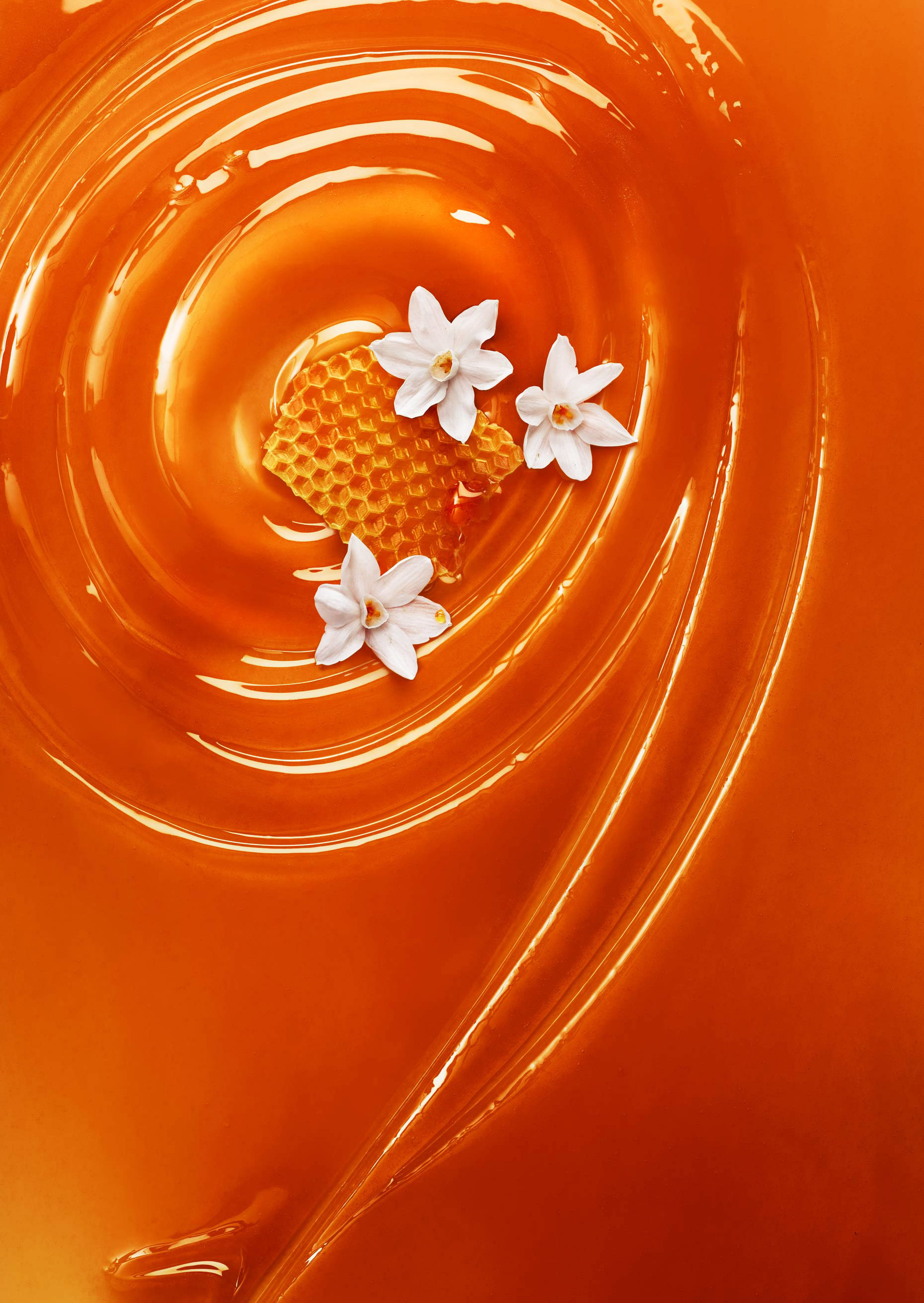 AdrianMueller_Liquids_Photographer_NYC_JKR_Caress_Uplift_OBlossomHoney_FINAL