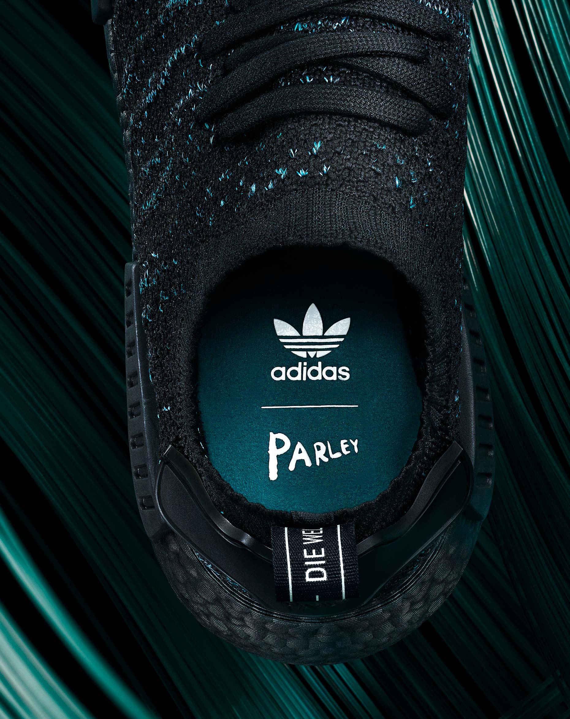 _Adidas_2018_Parley_Detail04