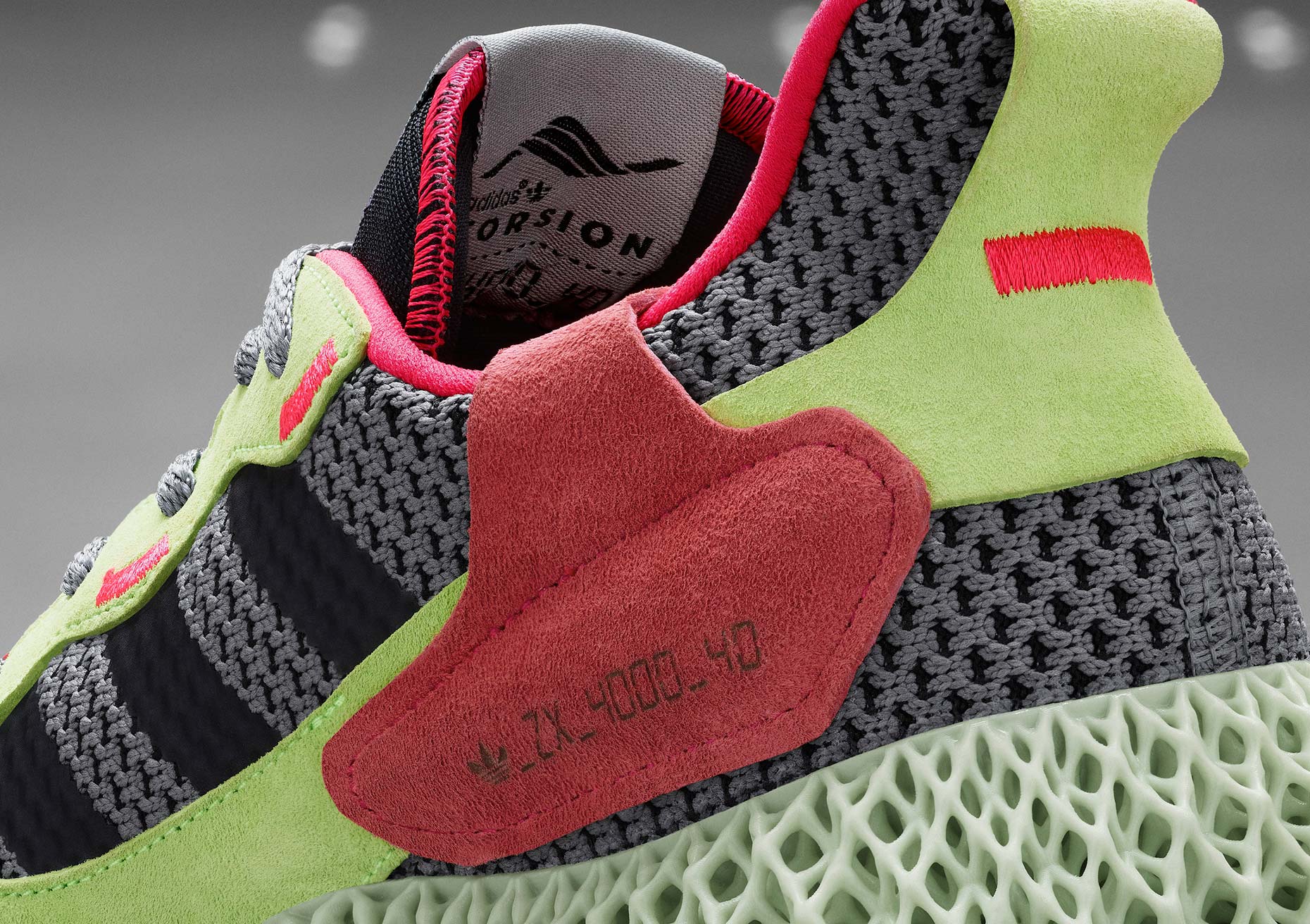 adidasOriginals_SS19_ZX_ZX40004D_BD7927_01_Detail_horiz