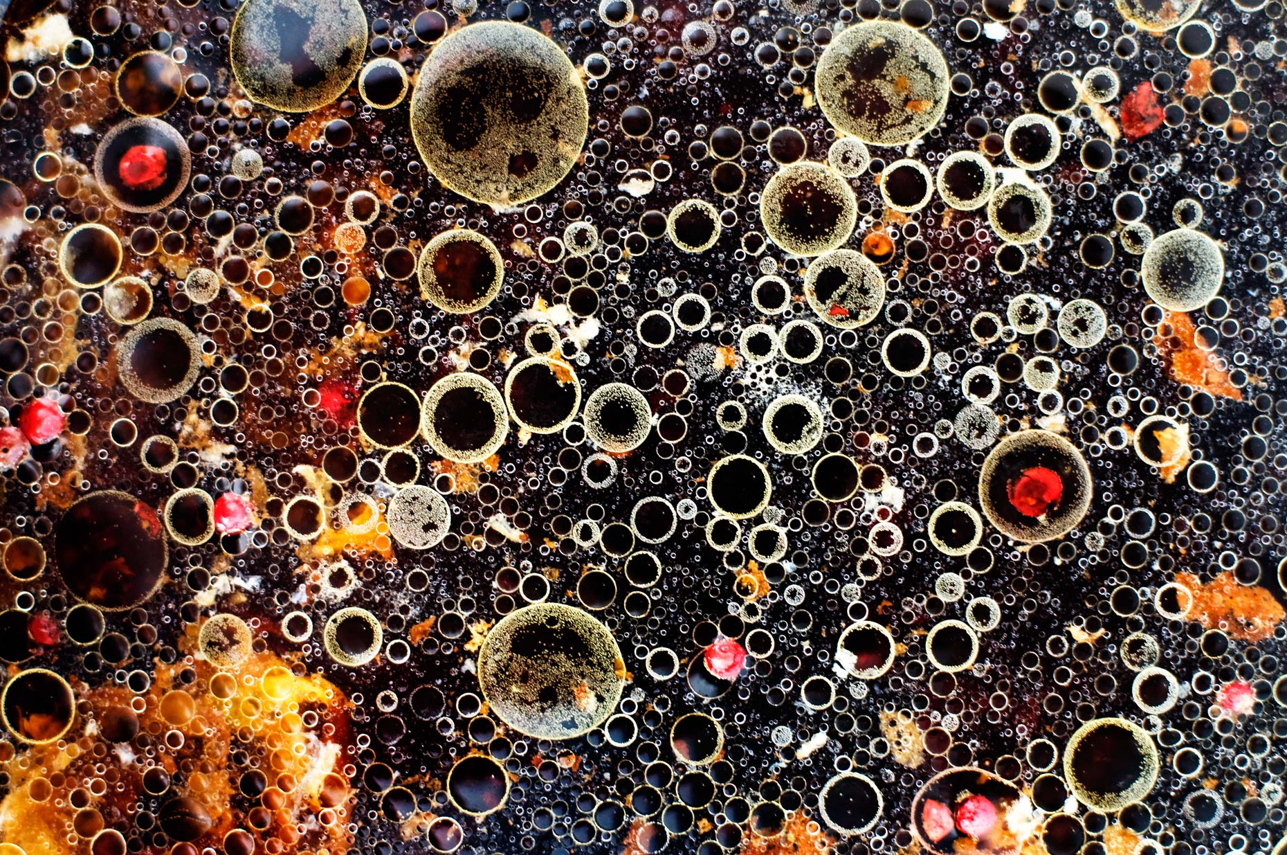 adrian_mueller_liquids_drinks_bubbles_01