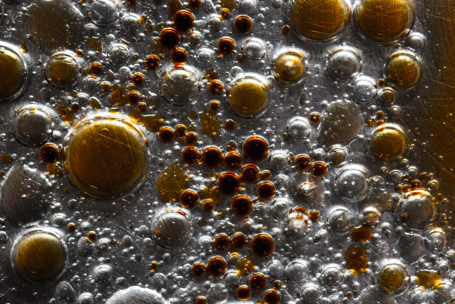 adrian_mueller_liquids_drinks_bubbles_04